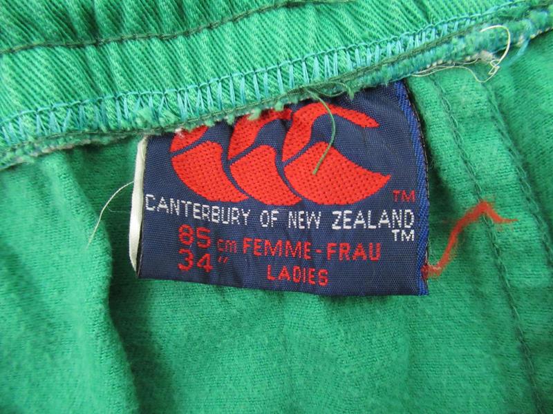 Vintage Canterbury Of New Zealand Women's Pants Size 34 Green Zipper Ankle