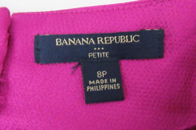 Banana Republic Petite Satin Sleeveless Top Women's Size 8P Pink Textured