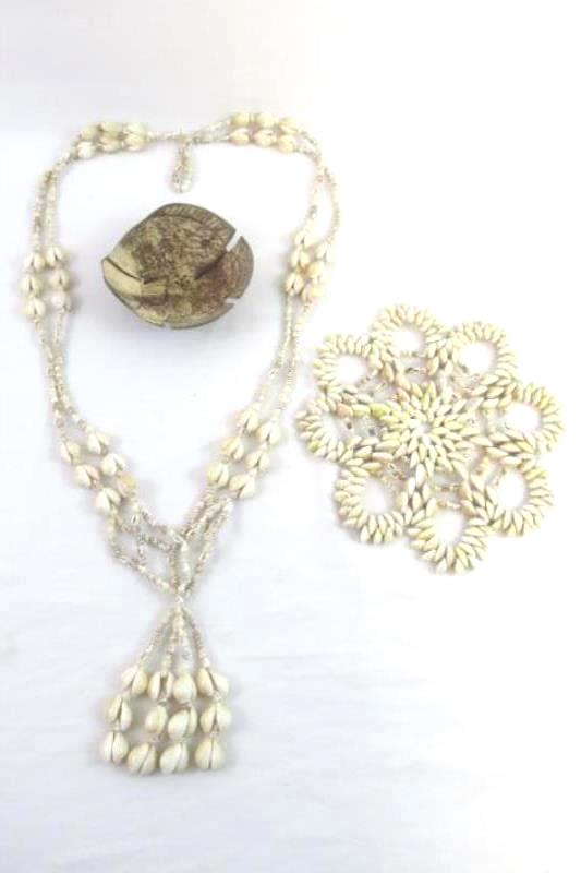 Lot Of 3 Seashell Items 29" Plant Hanger 9.5" Trivet Fish Soap Dish