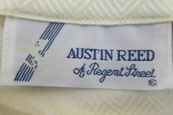 Vintage Austin Reed Of Regent Street Button Top Women's Size 10 Silk Cream