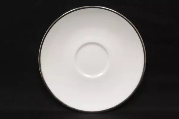 2 Royal Doulton Fine English Bone China Cup Saucer Sets Signet Pattern M4974