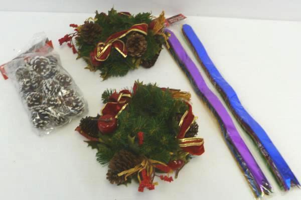 Lot of Christmas in July Decor Supplies 2 Candle Wreaths Bows Pinecone Ornament