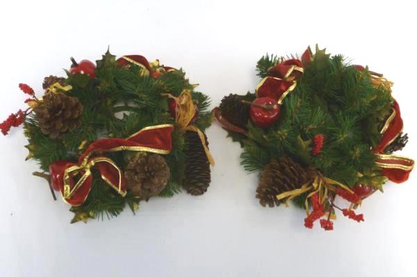 Lot of Christmas in July Decor Supplies 2 Candle Wreaths Bows Pinecone Ornament