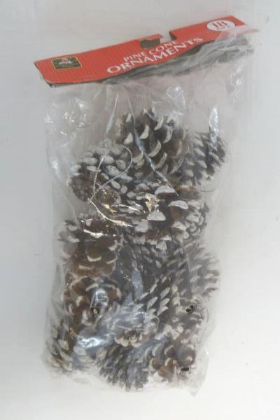 Lot of Christmas in July Decor Supplies 2 Candle Wreaths Bows Pinecone Ornament