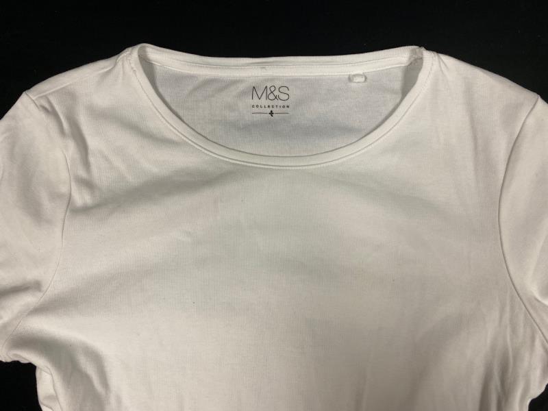 M&S Collection White Tee Shirt Women's Size US 12 UK 14 White Knit Round Neck