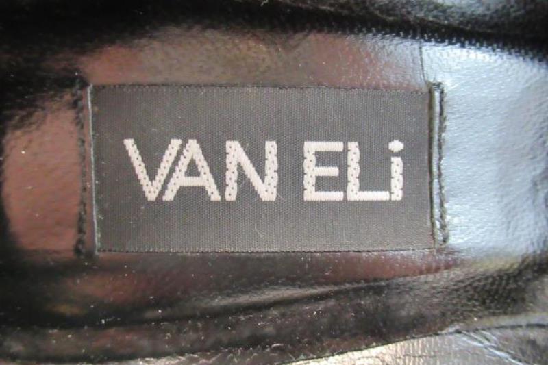 Vintage Van Eli Square Toe Kitten Heels Women's Size 9 M Bow Black Metal
