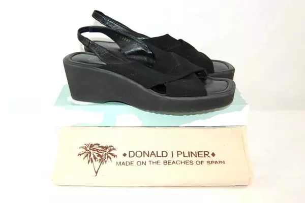 Donald J Pliner Caya Sandals Black Mesh/Leather Original Box Women's Size 9 M