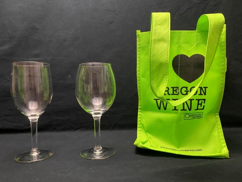 Oregon Wine Press I Love Oregon Wine Bottle Tote Bag 2 Wine Glasses Lime Green