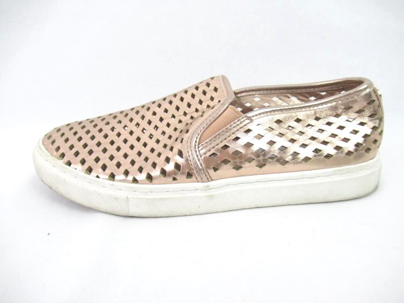 Steve Madden Rose Gold Slip On Comfort Fashion Sneakers Laser Cut Women's Sz 6.5