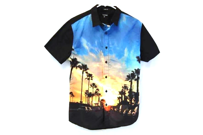 Carbon Casual Button Down Shirt Men's Size Medium Short Sleeve Palm Tree Sunset