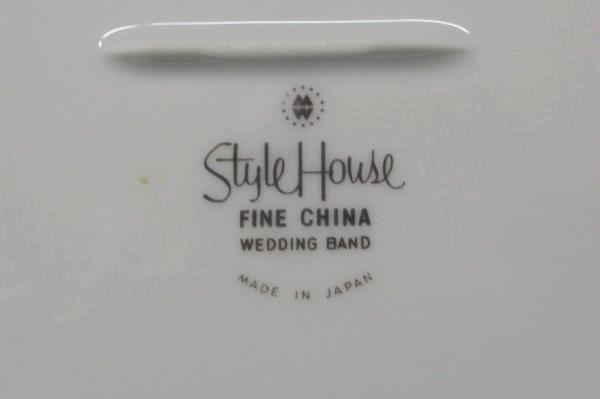 2 Retired Fine China Style House Wedding Band Dinner Plates 10.5" Replacements