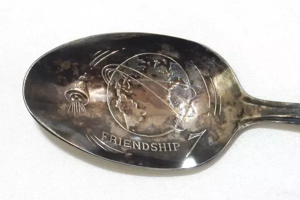 Vintage WM Rogers Presidential Souvenir Spoon John F Kennedy Friendship