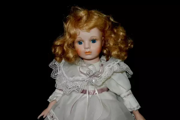 Victorian Blonde Girl Porcelain Doll White Dress Lavender Trim Wide Hat 15.5in