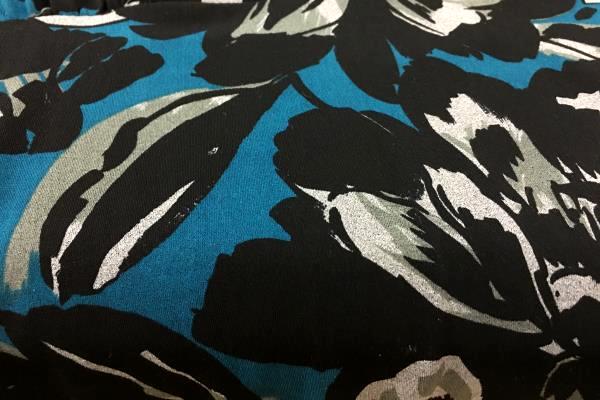 Briggs New York Women's Blue & Black Floral Long Sleeve Shirt Size Medium