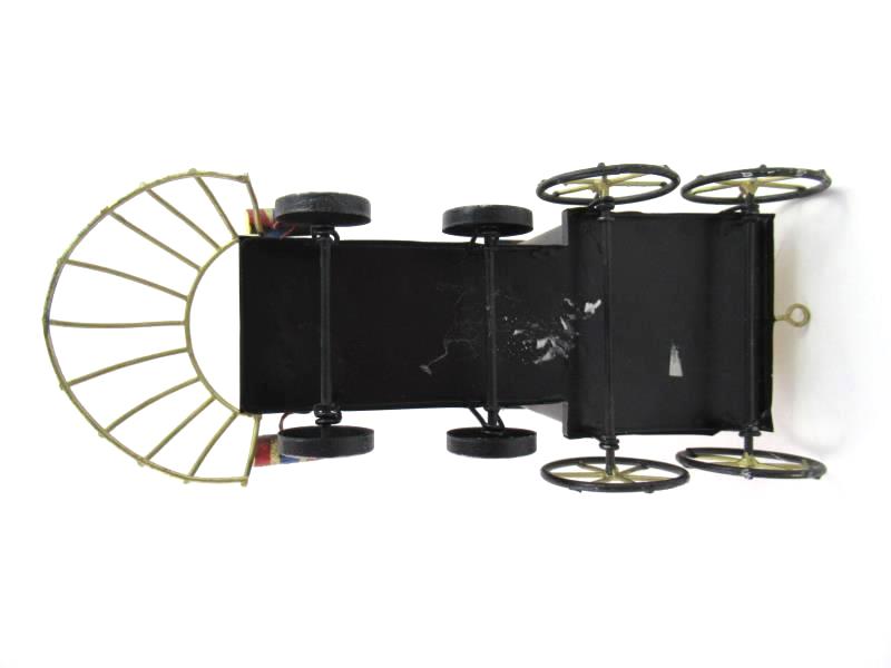 Tin Steam Engine Tealight Candle Holder