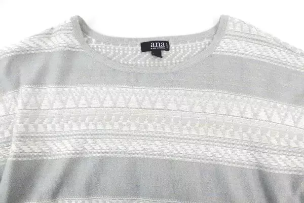 A.n.a Petite Grey Knit Sweater Women's Size PM White Metallic