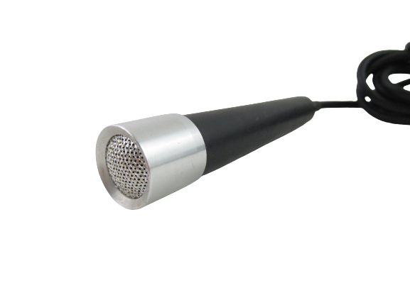 AKAI Wired Vocal Microphone Black 6 Foot Cord