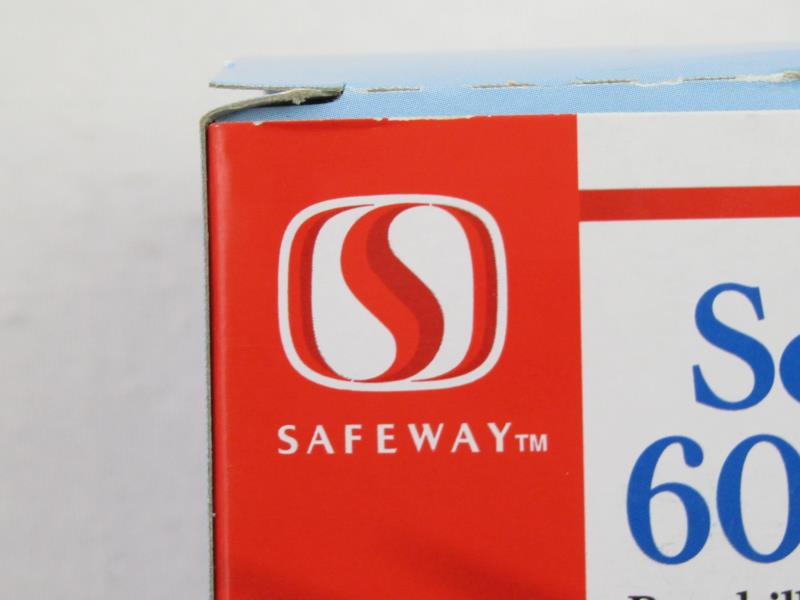 Lot of 12 Safeway 60 Watt Light Bulb Soft White 1000 Hours 3 Boxes