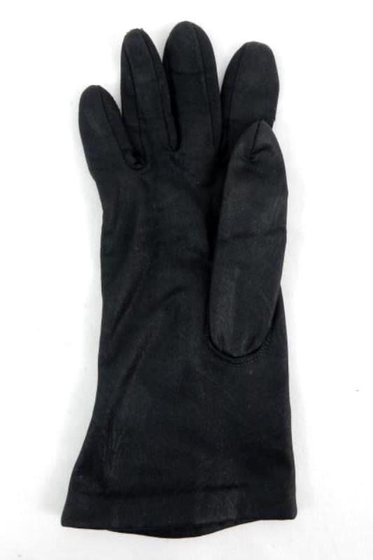 Vintage Women's 100% Nylon Gloves Size Medium Black Fuzzy Lined