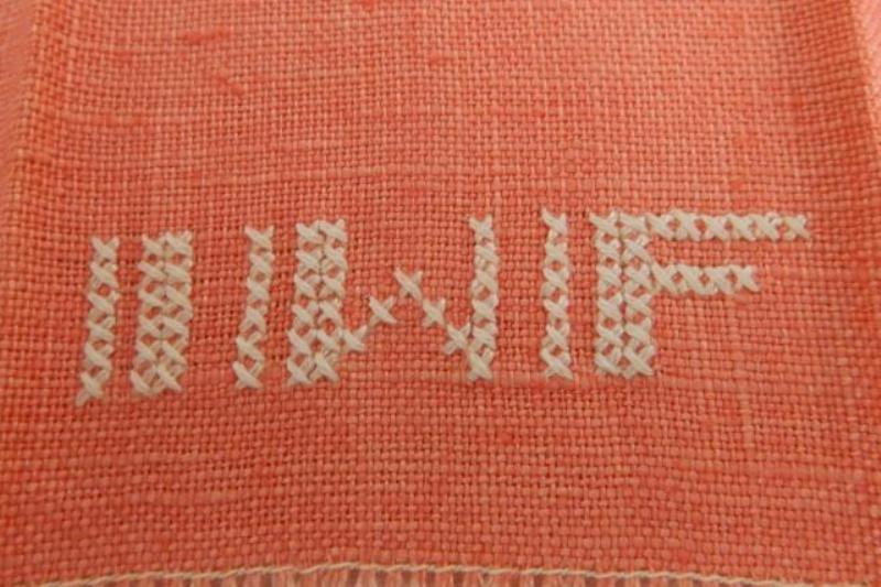 Lot of 4 Vintage Canvas Handkerchiefs Pocket Squares Floral Beige Fringe