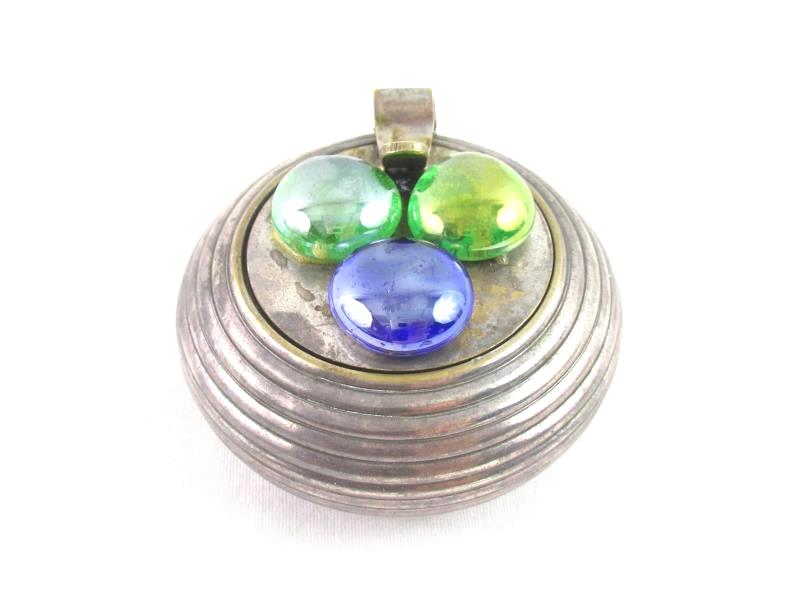 Vintage Round Silver Plate Ash Tray With Lid And Handle Ribbed Marbles On Top
