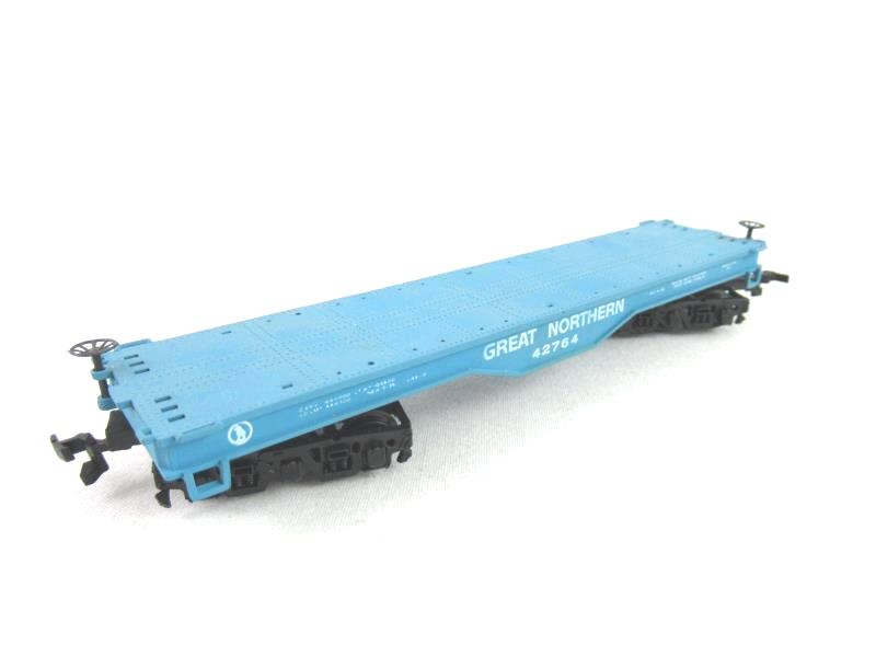 Vintage Bachmann HO Scale Railroad Flat Log Car Great Northern 42764
