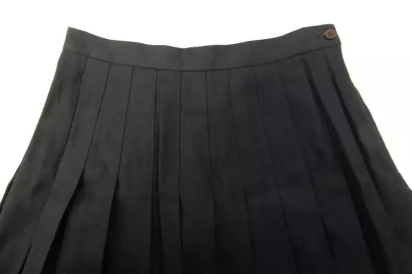Vintage Jones New York Women's Skirt Navy Blue Pleated Rayon Size 8 Made in USA
