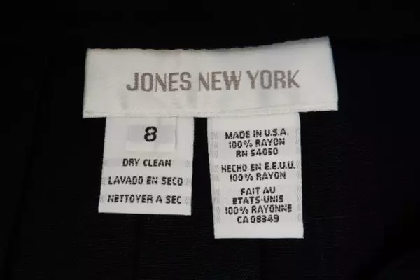 Vintage Jones New York Women's Skirt Navy Blue Pleated Rayon Size 8 Made in USA