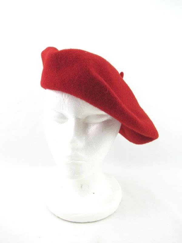 Vintage Beret Basque 100% Wool Red Hat De Luxe Bria