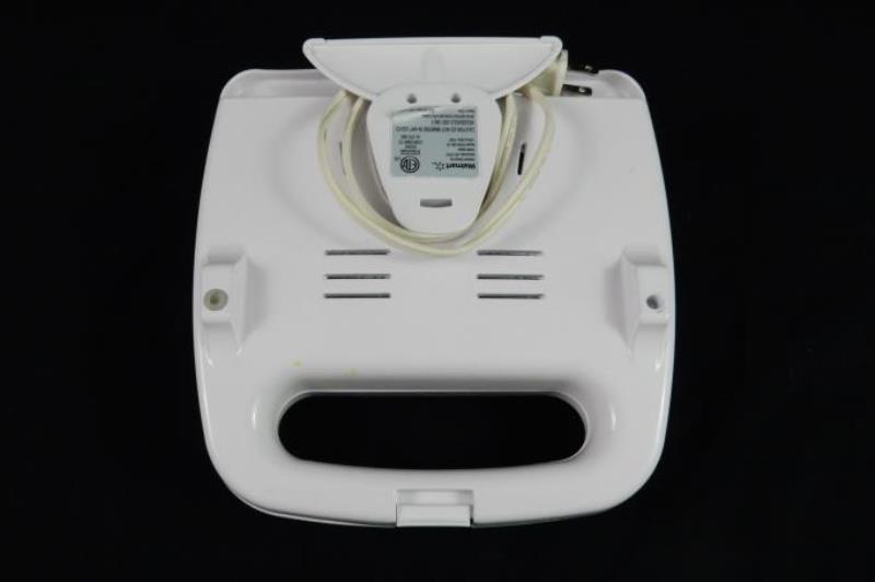 Rival Waffle Maker Model RVS6128A White Walmart Intertek Powers On