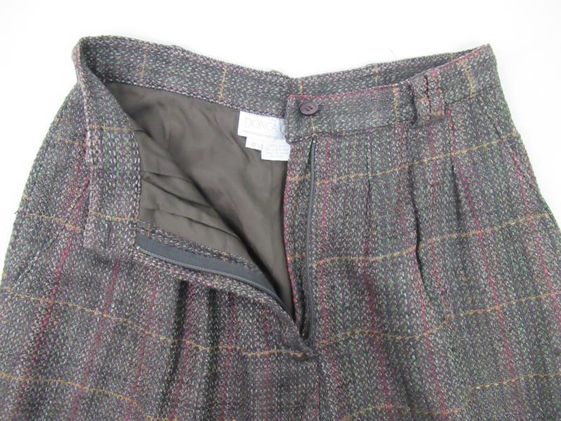 Vintage Doncaster Women's Woven Silk Shorts Career Pleated Size 6 Brown Plaid