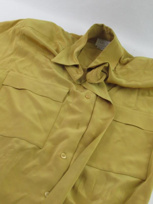 Lot of 2 Vintage Doncaster Women's Top Blouses Career Size 8 Silk Rayon Gold