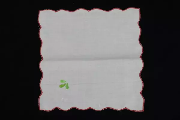 Lot of 5 Vintage Napkins and 1 Placemat Embroidered Red Floral Light Weight
