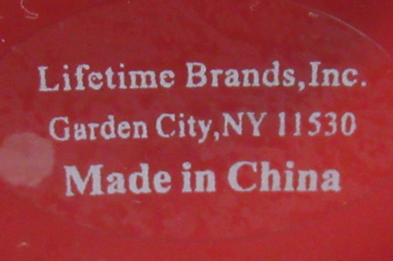 Lot of 2 Lifetime Brand Flip Top Metal Water Bottles Red Purple DFL Keychain