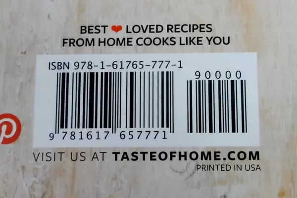 Lot of 2 Healthy Cookbooks Eating Well Through Cancer Healthy Cooking Food