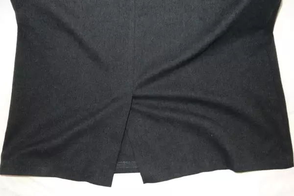 Orvis Grey Straight Fit Skirt Women's Size 8P Petite Elastic Waist Knee Length