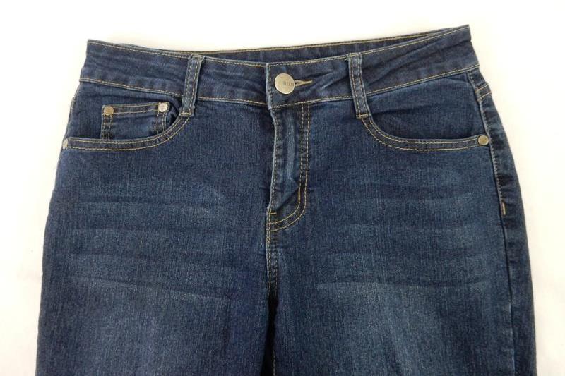 Bob Jeans Women's Dark Wash Mid Rise Jeans Size 9/10 Pockets Rolled Hem