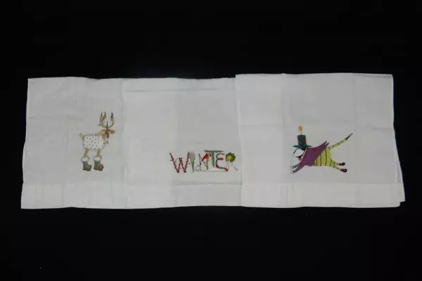 Lot of 5 Christmas Kitchen Linens Hand Towels Napkins Cross Stitch Red Green