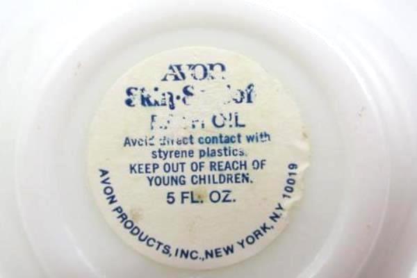 Vintage Avon Basin & Pitcher Set Milk Glass Miniature Wash Blue Flowers 5oz.