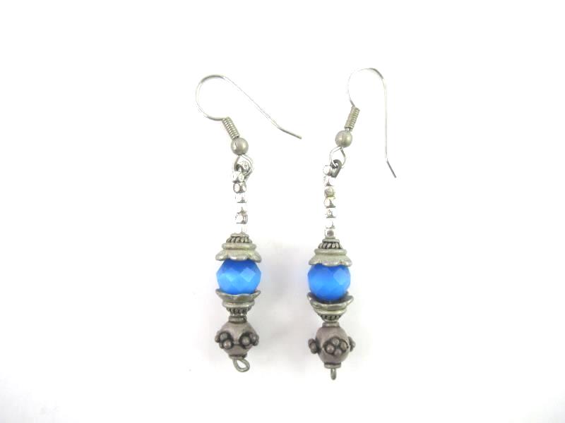 Two Pair Hand Made Glass Bead And Pewter Dangle Earrings Pink Blue Pierced Ear