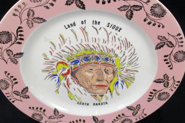 Collectors Plate 10" Hand Painted South Dakota "Land of the Sioux" Gold Indian