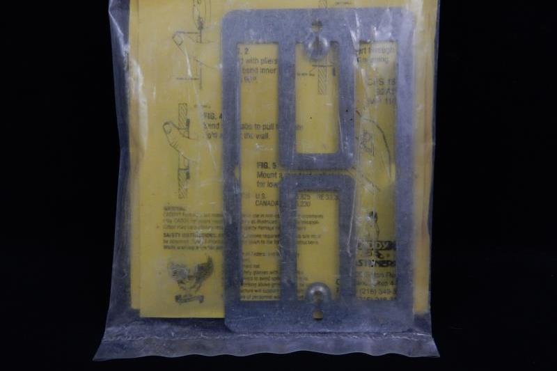 Lot of 4 Adamax Inc Caddy Plate Mounting Brackets MP1-1B Simple Installation