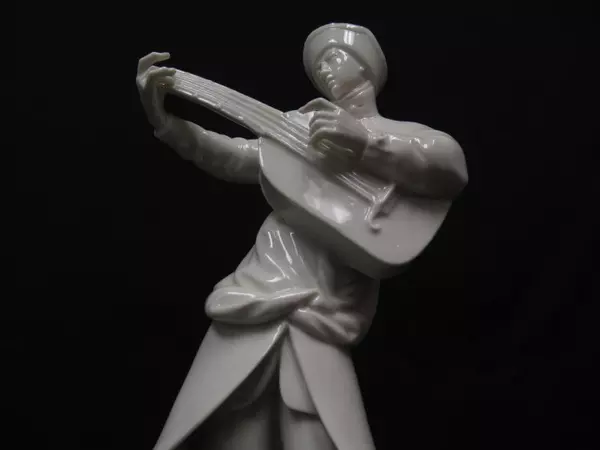 Nymphenburg Porcelain Colonial Musician Figurine B 337 German Collectible