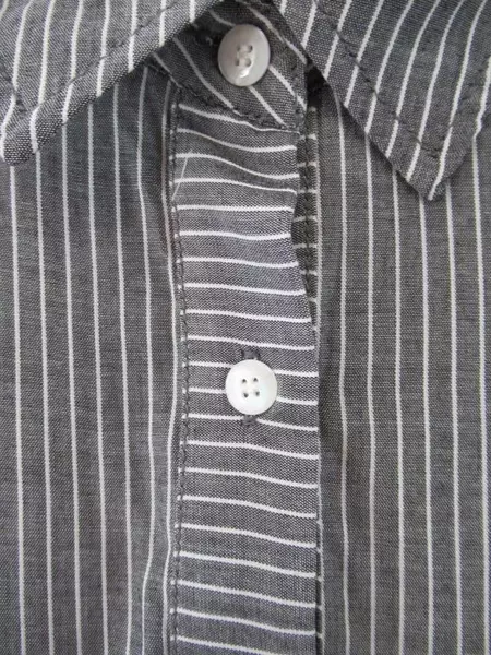 Max Studio Shirt Top Gray White Stripes Women's Size Medium