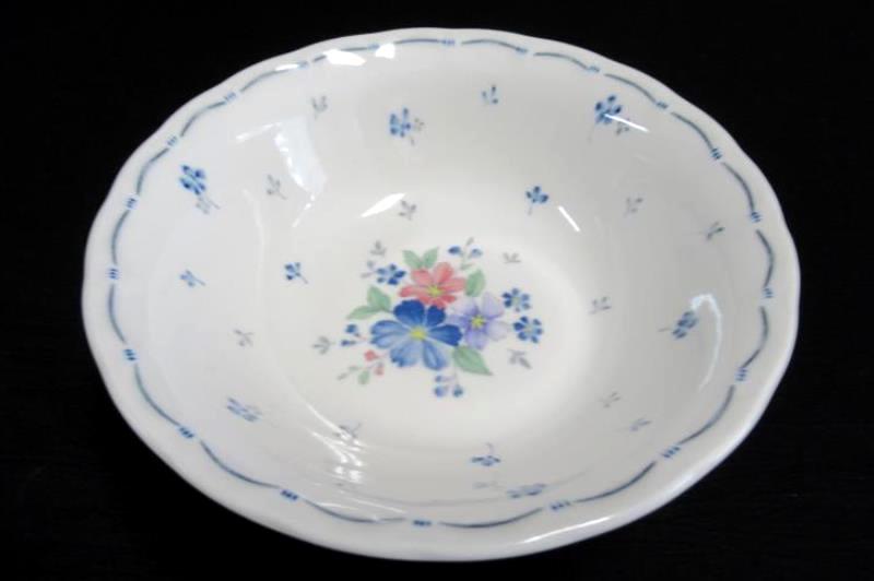 Vintage Nikko Japan Soup Cereal Bowl Dauphine White Blue Pink Green Floral 6.25"