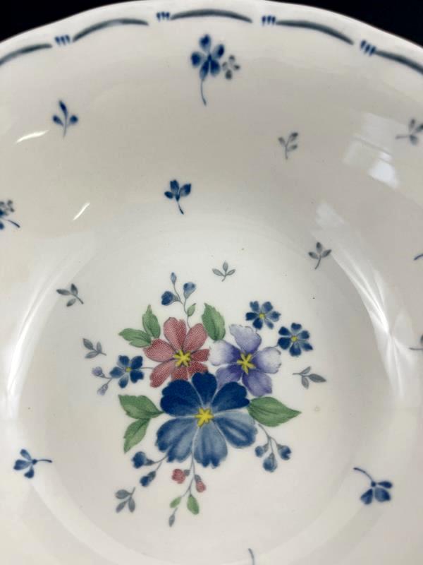 Vintage Nikko Japan Soup Cereal Bowl Dauphine White Blue Pink Green Floral 6.25"
