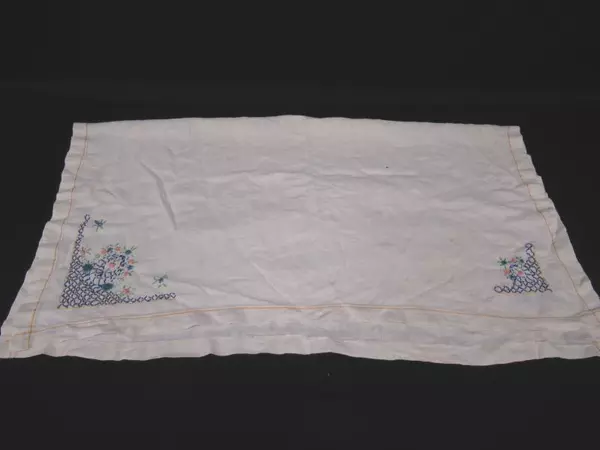 Lot of Vintage Linen's for Crafting Cutters Fabric Cross Stitch Floral Doilies