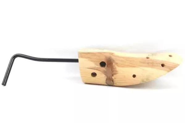 Mens's Wood Shoe Keeper Toe Form Stretchers Regular Size 7D
