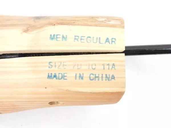 Mens's Wood Shoe Keeper Toe Form Stretchers Regular Size 7D