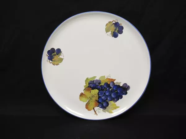 Vintage Round Porcelain Cake Plate Platter Made In Italy White Blue Grapes